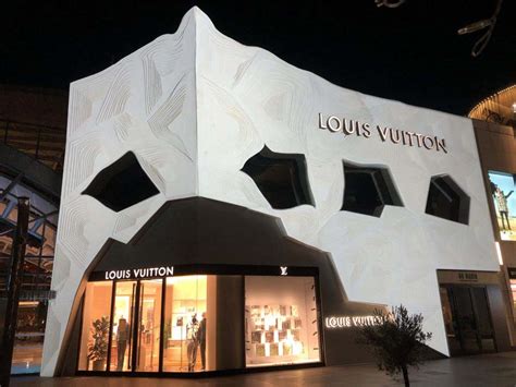 louis vuitton istanbul istinye.